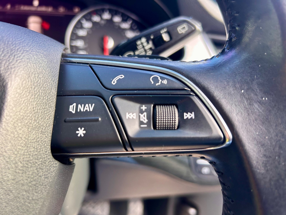 2015 Audi Q7 - image 15