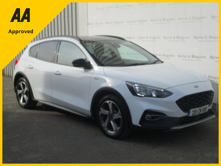 2020 Ford Focus - image 14