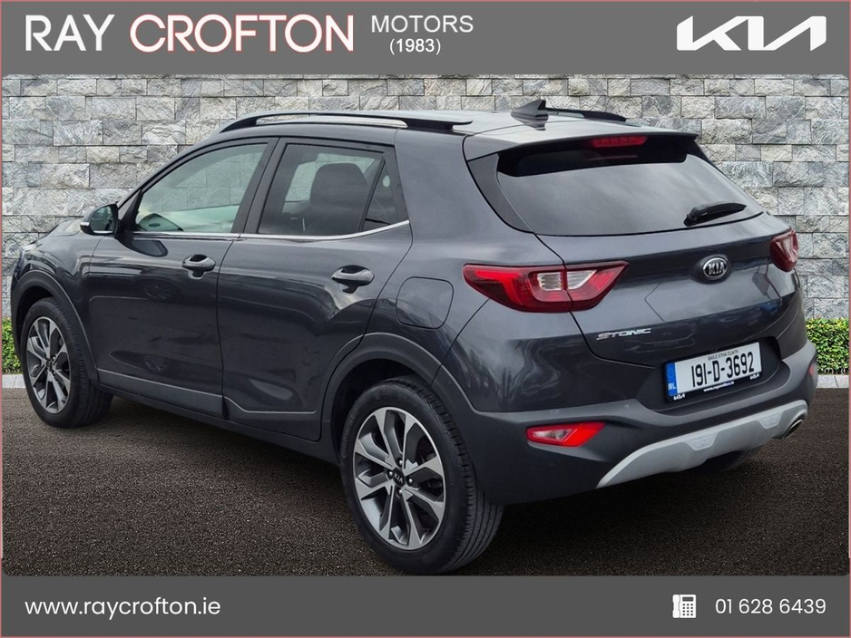 2019 Kia Stonic - image 3