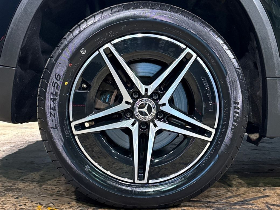 2022 Mercedes-Benz EQA EQA 250 AMG LINE - HEATED SEATS - REVERSE CAMERA - AMBIENT LIGHTING - ELECTRIC TAILGATE €28,950