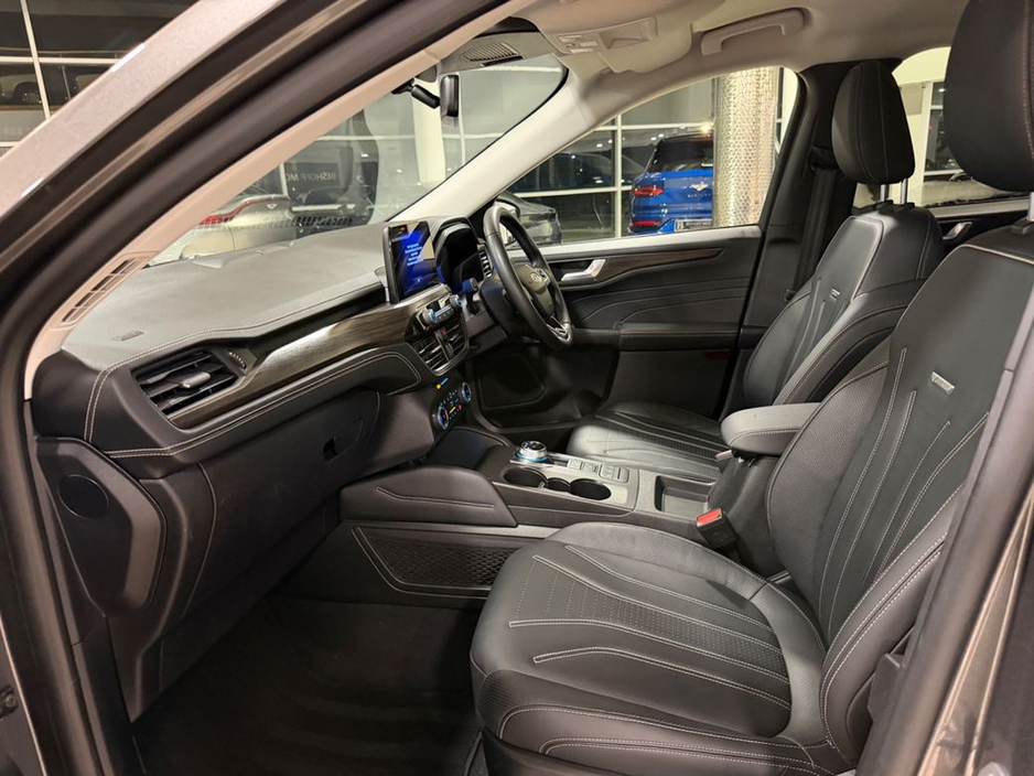 2023 Ford Kuga VIGNALE HYBRID=HUGE SPEC//ONLY 24000 KMS//1 OWNER=FULL SERVICE HISTORY=TAILORED FINANCE PACKAGES AVAILABLE=TRADE IN'S WELCOME €31,995
