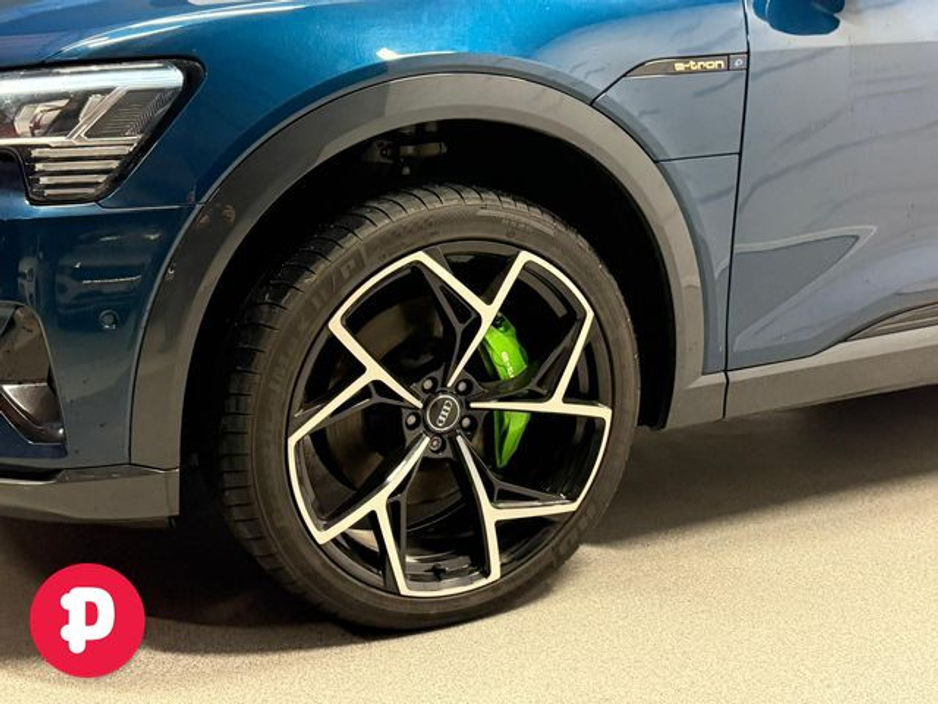 2021 Audi e-tron Technik 55E 408PS Quattro - Straight Sale Discount €28,950