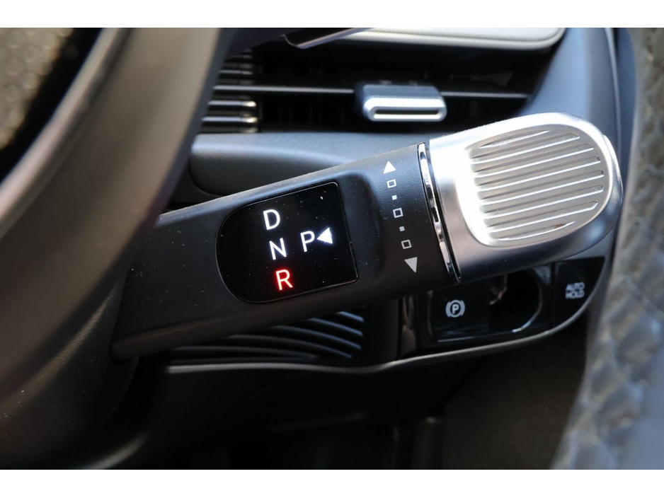 2023 Hyundai Ioniq 5 - image 13