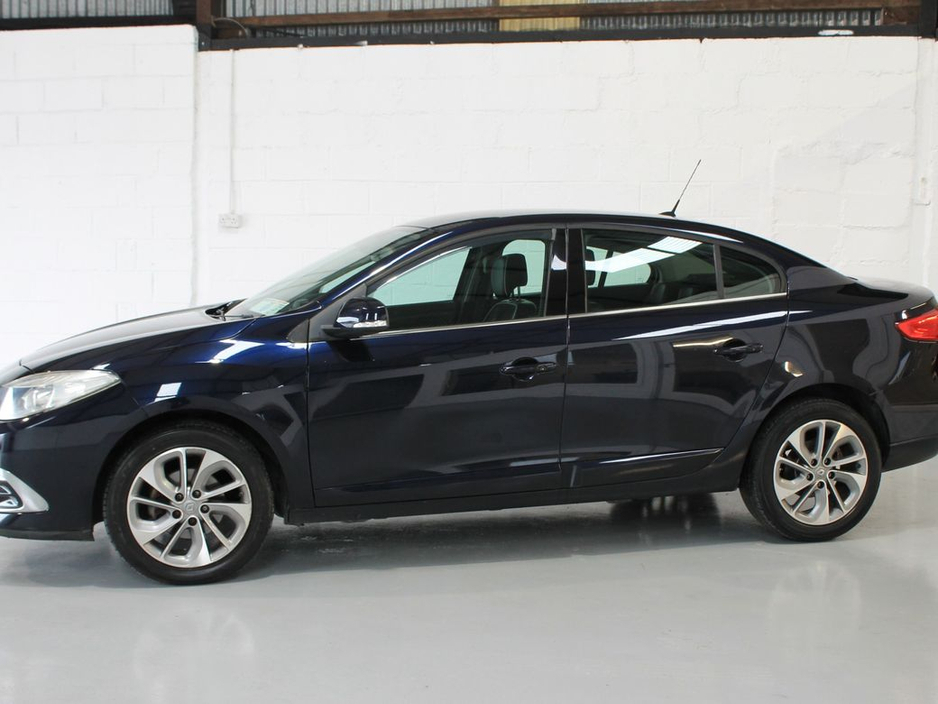 2015 Renault Fluence - image 4