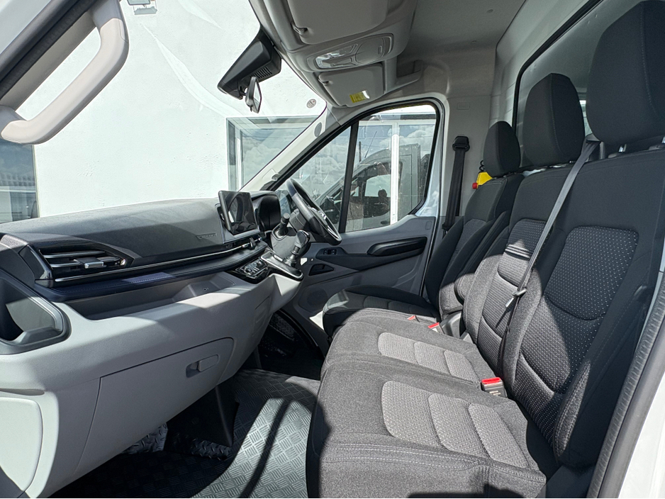 2026 Maxus Deliver 9 - image 7