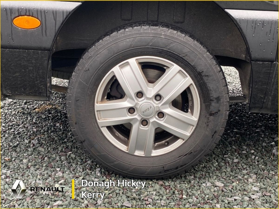 2022 Renault Master - image 9