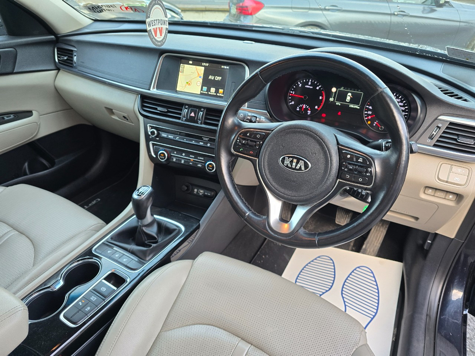 2018 Kia Optima - image 13
