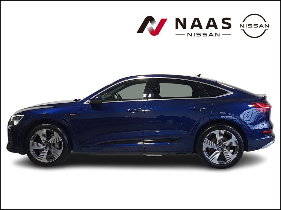 2022 Audi e-tron - image 3