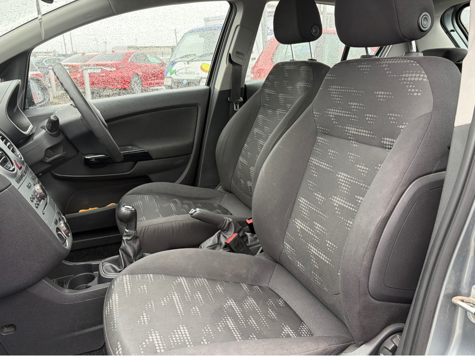 2013 Opel Corsa - image 8