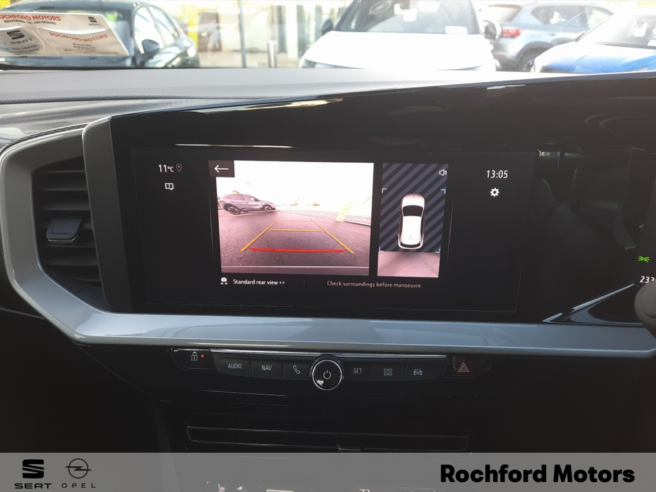 2022 Opel Mokka - image 12