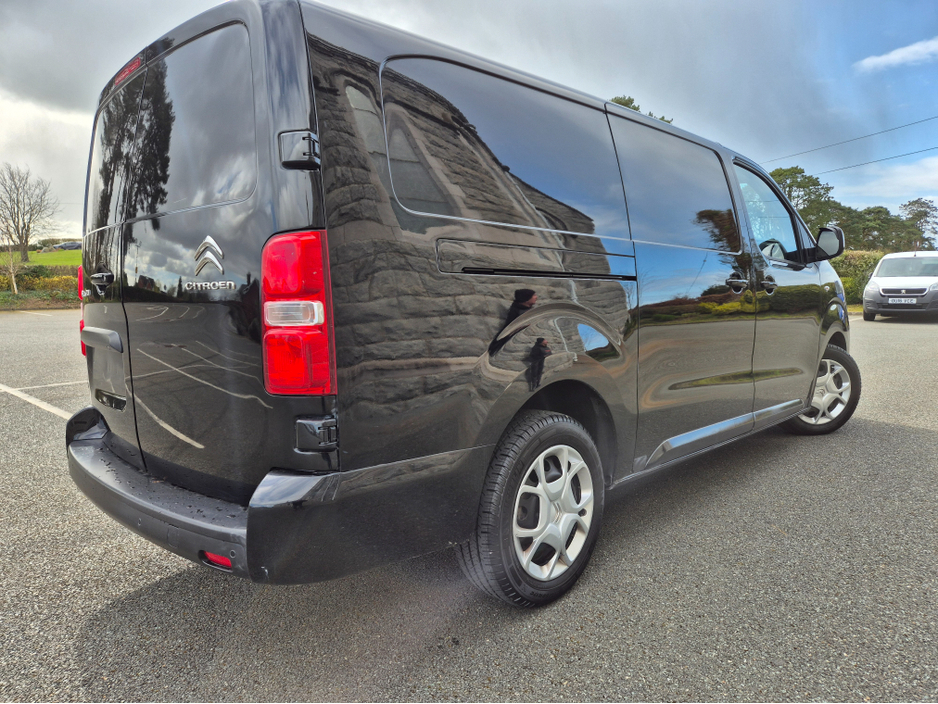 2024 Citroen Dispatch - image 12