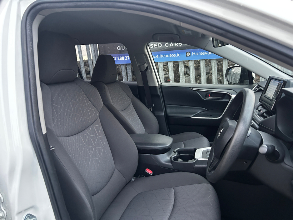 2020 Toyota Rav4 AWD Self Charging Hybrid 2.5 €31,995