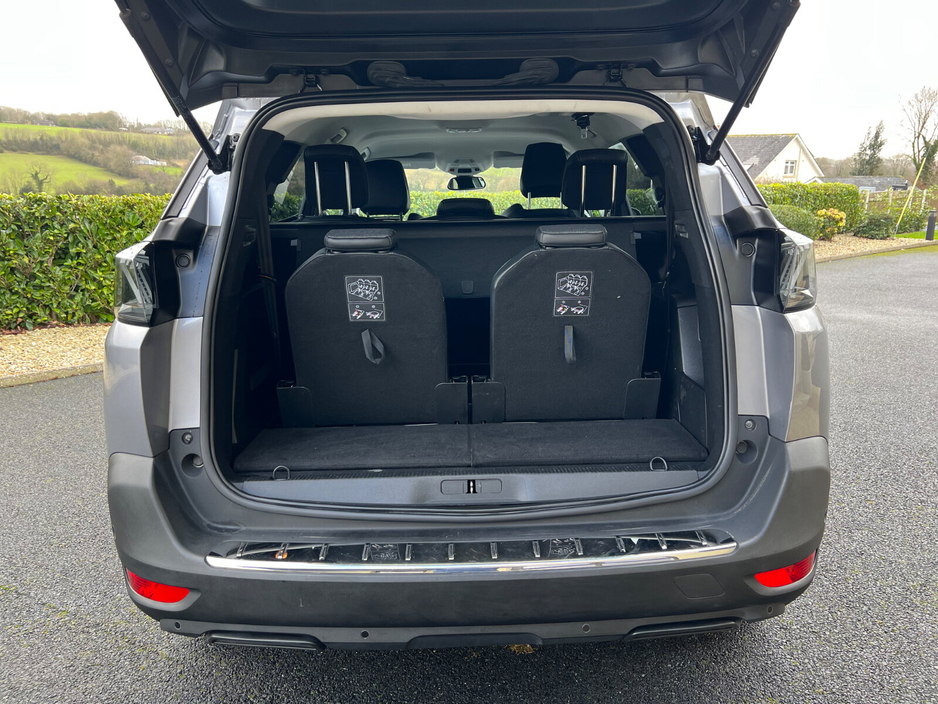 2022 Peugeot 5008 1.5 BlueHDi 130bhp Allure €33,950