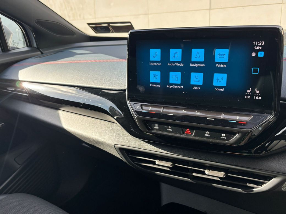 2022 Volkswagen ID.4 GTX 220 KW GTX Business 77KWH 299HP €26,990