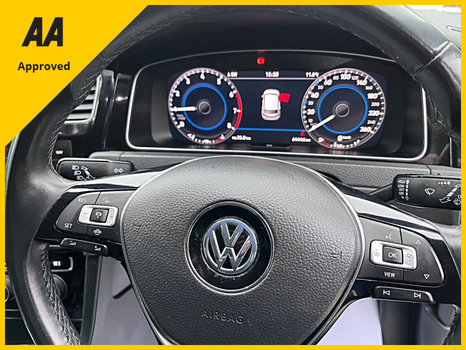 2019 Volkswagen Golf - image 20