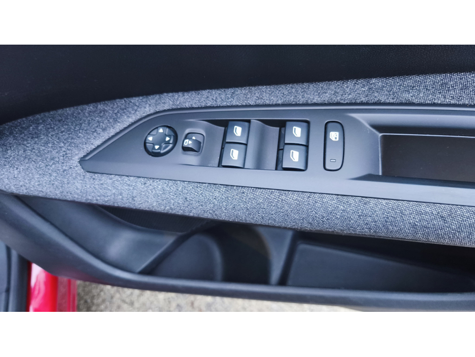 2017 Peugeot 3008 ACTIVE 1.6 BLUE HDI 120 AU AUTOMATIC 1 Year Warranty €14,950