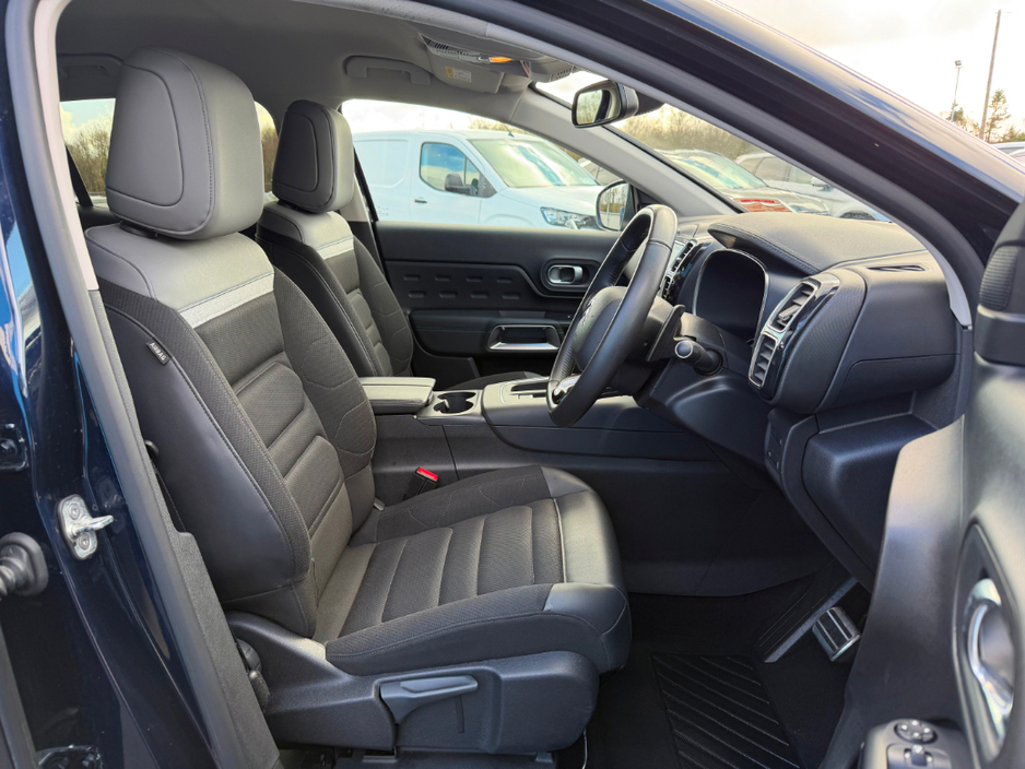 2023 Citroen C5 Aircross - image 5