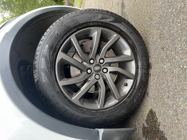 2017 Land Rover Discovery Sport 2.0 TD4 SE TEC TECH 7SEATS 180PS 5DR A AUTO €24,000