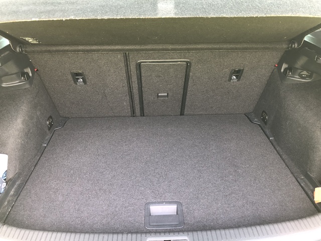 2017 Volkswagen Golf - image 6