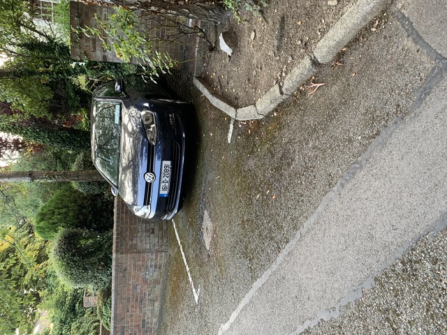 2016 Volkswagen Golf LOUNGE 1.6 TDI MANUAL 5SPEED 110 5DR €14,000