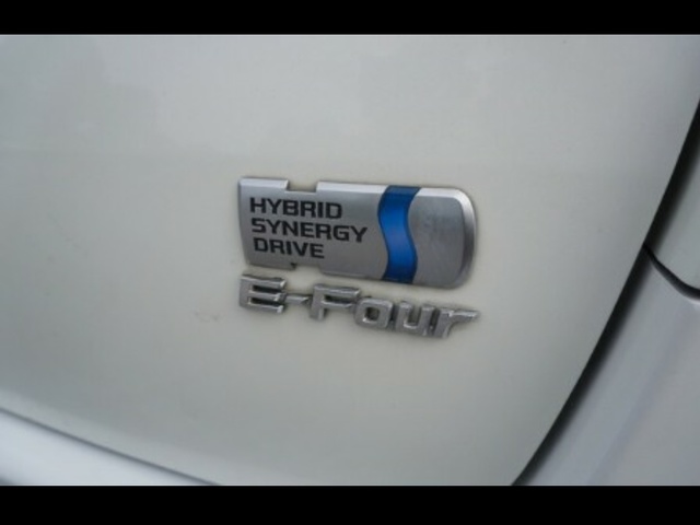 2014 Toyota Vellfire HYBRID 2.4X E-4WD 5DR AUTO €24,300