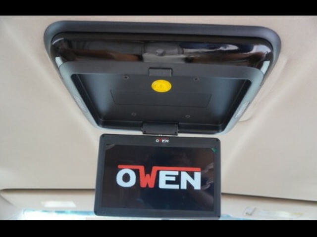 2014 Toyota Vellfire HYBRID 2.4X E-4WD 5DR AUTO €24,300