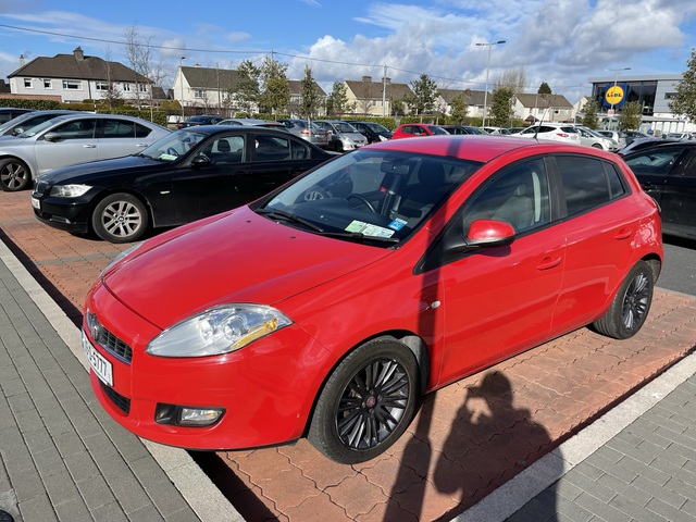 2009 Fiat Bravo 1.4 16V 90 DYNAMICS €1,800