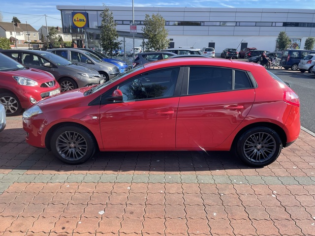 2009 Fiat Bravo 1.4 16V 90 DYNAMICS €1,800