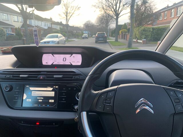 2015 Citroen Grand C4 Picasso 1.6 BLUE HDI 1 120 VTR+ 5DR €14,500