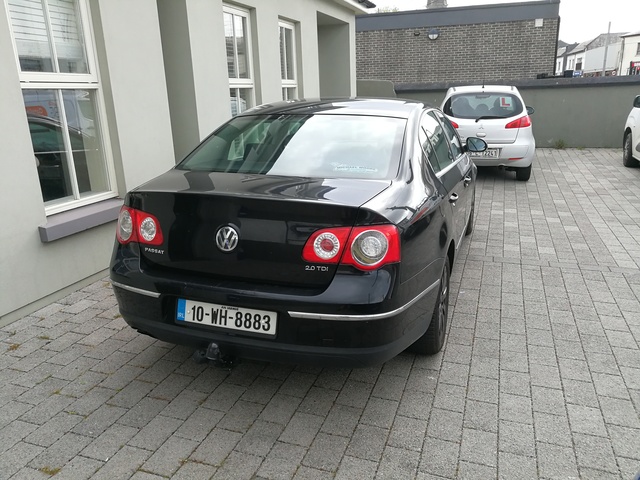 2010 Volkswagen Passat 2.0 TDI HIGHLINE €4,200