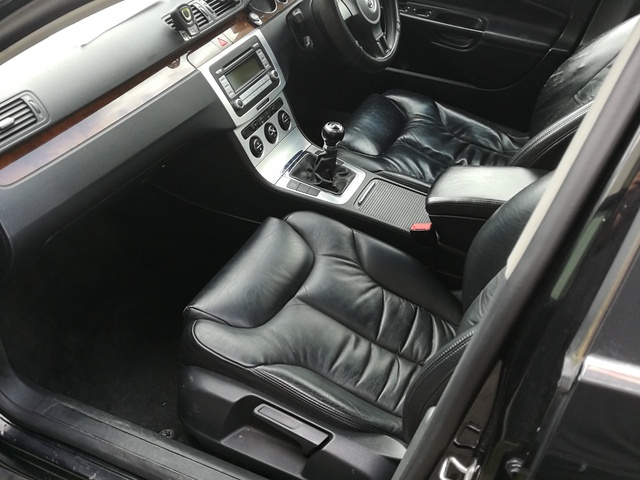 2010 Volkswagen Passat 2.0 TDI HIGHLINE €4,200