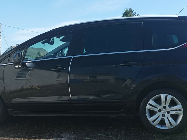 2011 Peugeot 5008 1.6 HDI EXCLUSIVE 112 HP 5 5DR AUTO €5,000