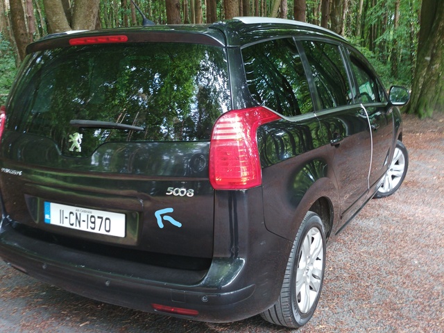 2011 Peugeot 5008 1.6 HDI EXCLUSIVE 112 HP 5 5DR AUTO €5,000