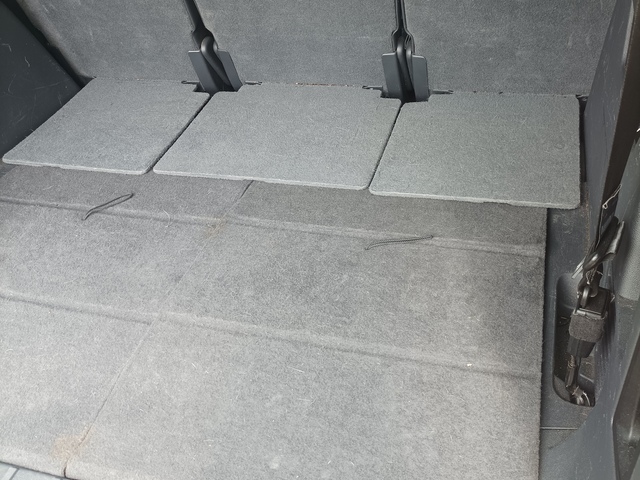 2011 Peugeot 5008 1.6 HDI EXCLUSIVE 112 HP 5 5DR AUTO €5,000