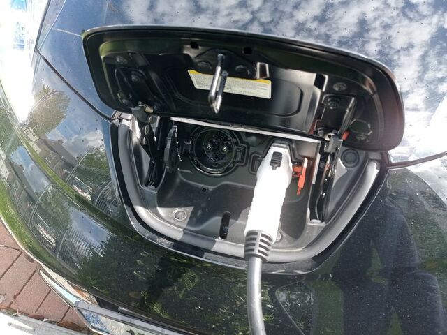 2017 Nissan Leaf ZAA-AZE0 ELECTRIC €6,500