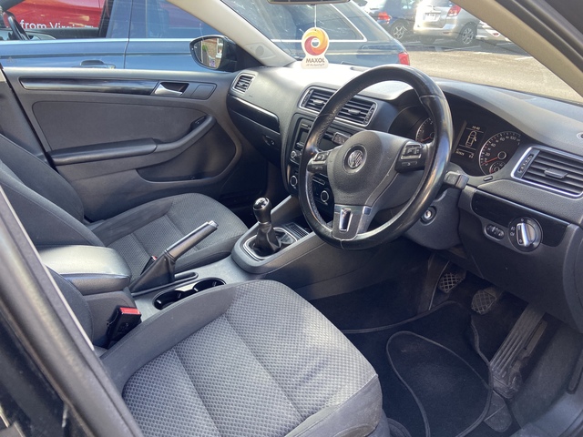 2014 Volkswagen Jetta COMFORTLINE 1.6 TDI MANUAL 5SPEED 105HP 4DR €8,750