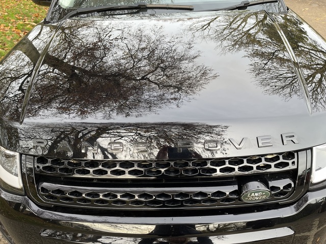 2019 Land Rover Range Rover Evoque - image 10