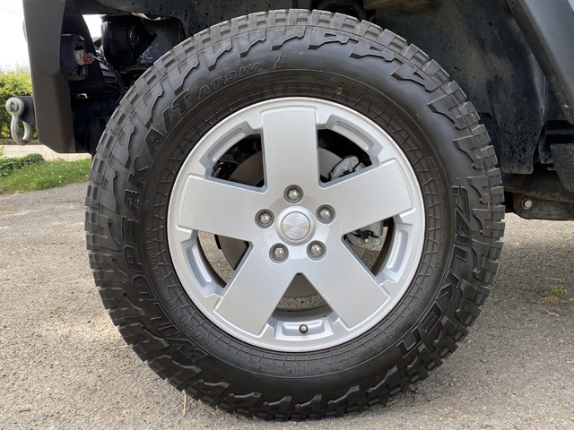 2017 Chrysler Wrangler - image 15