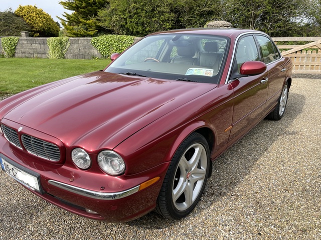 2005 Jaguar X-type - image 3