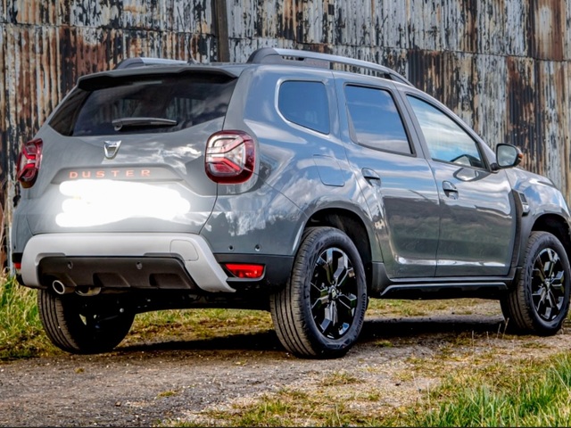 2022 Dacia Duster SE EXTREME TCE 9 90 5DR €22,500