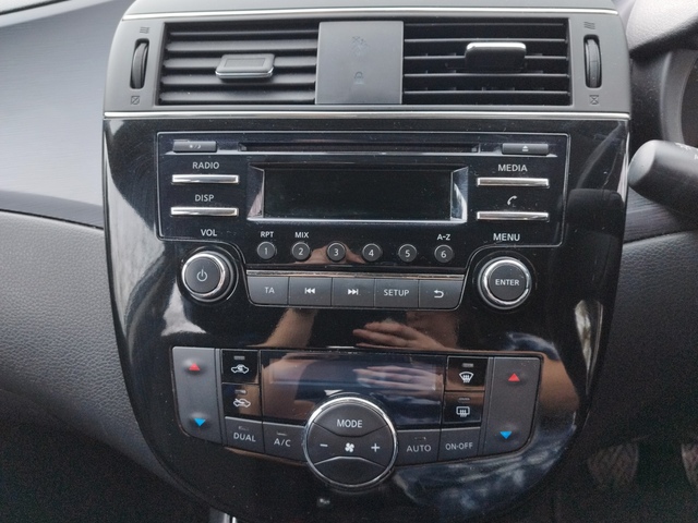 2015 Nissan Pulsar 1.2 SV 4DR €10,750