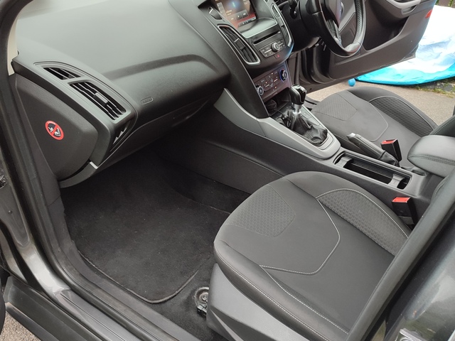 2015 Volkswagen Golf 1.5 €11,500