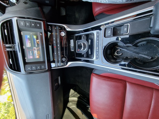 2016 Jaguar Xe 2.0 D R-SPORT 180PS 4DR AUTO €14,000