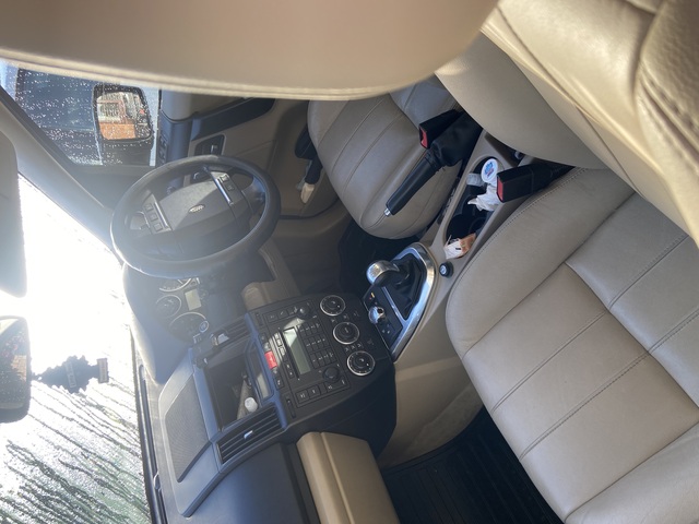 2011 Land Rover Freelander 2 2.2 4WD TD4 S - L LE 5DR €6,850