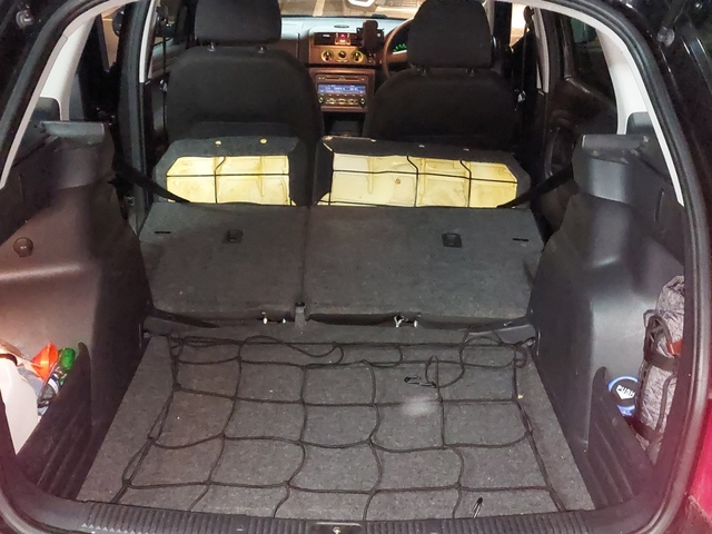 2011 Skoda Fabia - image 10