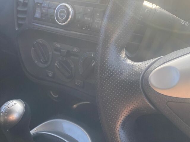 2015 Nissan Juke 1.6 XE 4DR €11,500