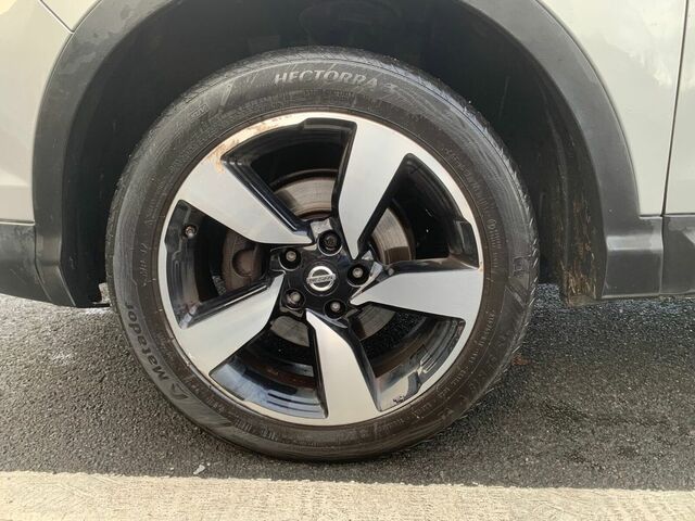 2015 Nissan Qashqai 1.6 DCI N-TEC €5,500
