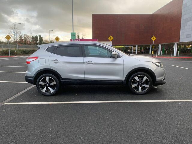 2015 Nissan Qashqai 1.6 DCI N-TEC €5,500