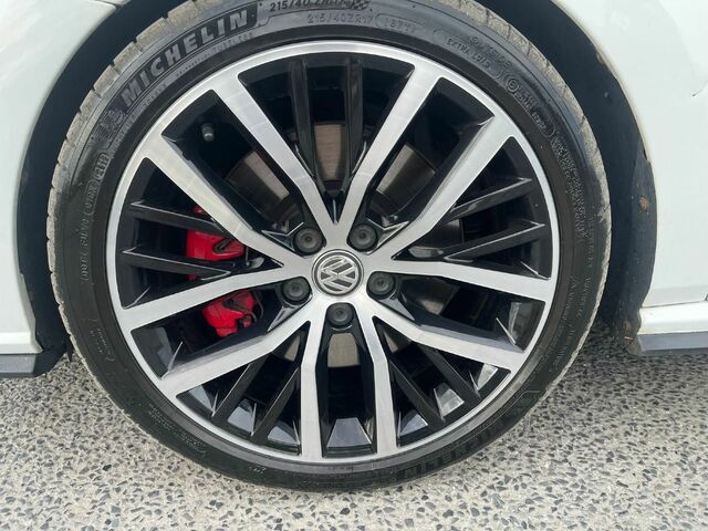 2015 Volkswagen Polo 1.8 TSI GTI BLUEMOTION 192PS 3DR €7,700