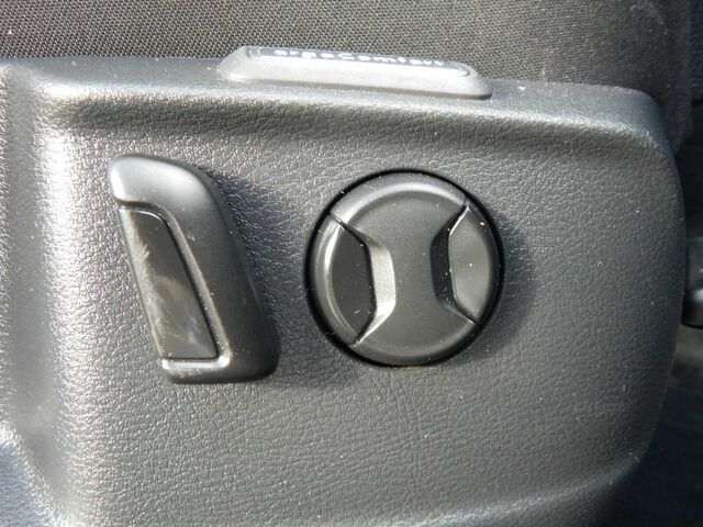 2015 Volkswagen Passat COMFORTLINE 1.6 TDI MANUAL 6SPEED FWD 120HP 4DR €4,900